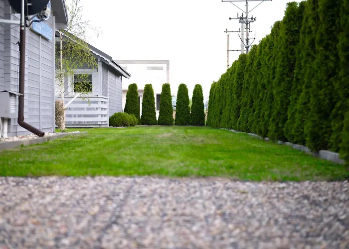 Fhu Aquarius دجيفنوفيك